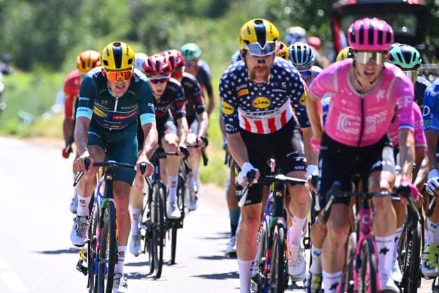 Tour de France 2026 Stage 19 ALPE D HUEZ, FRANCE - JULY 24 : Pedersen Mads (DEN) of Lidl - Trek during stage 19 of the 113rd edition of Tour de France an UCI World Tour 2.UWT cycling road race stage for Men Elite of 128 km with start in Gap and finish in Alpe d Huez on July 24, 2026 in Alpe d Huez, France, 24 07 2026 ( Motordriver Kurt Vandenborre - Alpe d Huez France  Copyright: xGvgx