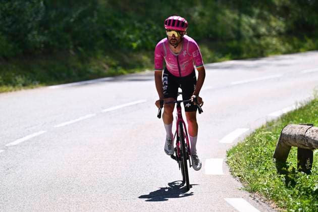 Tour de France 2026 Stage 19 ALPE D HUEZ, FRANCE - JULY 24 : Healy Ben (IRL) of EF Education - Easypost during stage 19 of the 113rd edition of Tour de France an UCI World Tour 2.UWT cycling road race stage for Men Elite of 128 km with start in Gap and finish in Alpe d Huez on July 24, 2026 in Alpe d Huez, France, 24 07 2026 ( Motordriver Kurt Vandenborre - Alpe d Huez France  Copyright: xGvgx