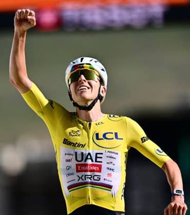 Tour de France 2026 Stage 19 ALPE D HUEZ, FRANCE - JULY 24 : Pogacar Tadej (SLO) of UAE Team Emirates - XRG wins during stage 19 of the 113rd edition of Tour de France an UCI World Tour 2.UWT cycling road race stage for Men Elite of 128 km with start in Gap and finish in Alpe d Huez on July 24, 2026 in Alpe d Huez, France, 24 07 2026 ( Motordriver Kurt Vandenborre - Alpe d Huez France  Copyright: xPeterxDexVoechtx