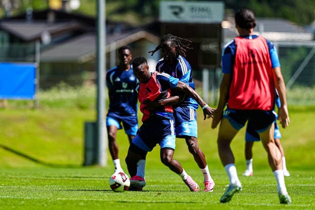 Patson Daka (Hamburger SV, 27), Jordan Torunarigha (Hamburgr SV, 25) AUT, Training Hamburger SV, Fussball, 1. Bundesliga, Saison 2026 2027, 24.07.2026 AUT, Training Hamburger SV, Fussball, 1. Bundesliga, Saison 2026 2027, 24.07.2026 Oberlängenfeld *** Patson Daka, Hamburger SV, 27; Jordan Torunarigha, Hamburger SV, 25 (AUT); Hamburger SV training; soccer; Bundesliga 1; 2026–2027 season; July 24, 2026 (AUT), Training: Hamburger SV, Soccer, Bundesliga 1, 2026–2027 Season, July 24, 2026, Oberlängenfeld Copyright: xEibner-Pressefoto MarcelxvonxFehrnx EP_MFN