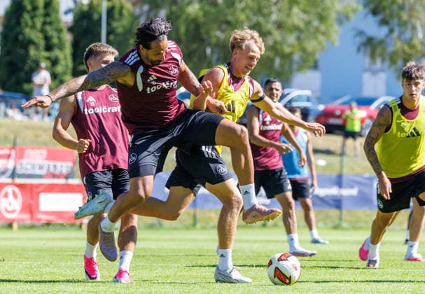 24.07.2026 - Fussball - 2. Fussball-Bundesliga - Saison 2026 2027 - 1. FC Nürnberg FCN Club - Trainingslager Sommer Sommertrainingslager Gais - Bruneck - Südtirol - Zink DaMa - xdaxmax - Adriano Grimaldi (39, 1. FC Nürnberg FCN ) Tim Janisch (32, 1. FC Nürnberg FCN ) *** July 24, 2026 Soccer 2 Soccer Bundesliga 2026–2027 Season 1 FC Nuremberg (FCN) Club Summer Training Camp Summer Training Camp in Gais, Brunico, South Tyrol Zink DaMa xdaxmax Adriano Grimaldi 39, 1 FC Nuremberg FCN Tim Janisch 32, 1 FC Nuremberg FCN