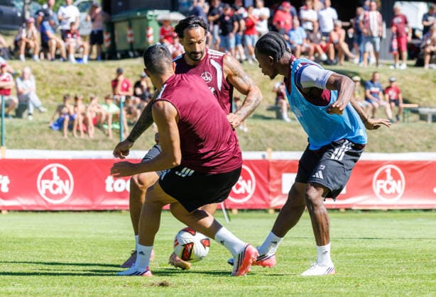 24.07.2026 - Fussball - 2. Fussball-Bundesliga - Saison 2026 2027 - 1. FC Nürnberg FCN Club - Trainingslager Sommer Sommertrainingslager Gais - Bruneck - Südtirol - Zink DaMa - xdaxmax - Mohamed Ali Zoma (23, 1. FC Nürnberg FCN ) mit Torschuss *** July 24, 2026 Soccer 2 Bundesliga 2026–2027 Season 1 FC Nuremberg (FCN) Club Summer Training Camp Summer Training Camp in Gais, Brunico, South Tyrol Zink DaMa xdaxmax Mohamed Ali Zoma 23, 1 FC Nuremberg (FCN) with a shot on goal
