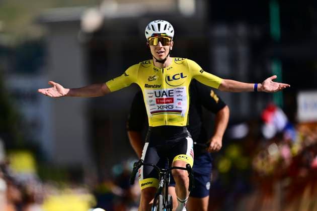 Tour de France 2026 Stage 19 ALPE D HUEZ, FRANCE - JULY 24 : Pogacar Tadej (SLO) of UAE Team Emirates - XRG wins during stage 19 of the 113rd edition of Tour de France an UCI World Tour 2.UWT cycling road race stage for Men Elite of 128 km with start in Gap and finish in Alpe d Huez on July 24, 2026 in Alpe d Huez, France, 24 07 2026 ( Motordriver Kurt Vandenborre - Alpe d Huez France  Copyright: xPeterxDexVoechtx
