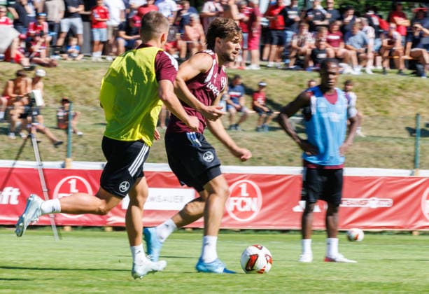 24.07.2026 - Fussball - 2. Fussball-Bundesliga - Saison 2026 2027 - 1. FC Nürnberg FCN Club - Trainingslager Sommer Sommertrainingslager Gais - Bruneck - Südtirol - Zink DaMa - xdaxmax - Tobias Heß Hess ( U23 FCN ) Fynn Otto (20, 1. FC Nürnberg FCN ) *** July 24, 2026 Soccer 2 Soccer Bundesliga 2026–2027 Season 1 FC Nuremberg (FCN) Club Summer Training Camp Summer Training Camp in Gais, Brunico, South Tyrol Zink DaMa xdaxmax Tobias Hess (Hess) FCN U23 Fynn Otto 20, 1 FC Nuremberg FCN