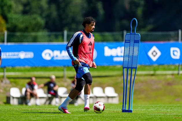Bilal Nadir (Hamburger SV, 04) AUT, Training Hamburger SV, Fussball, 1. Bundesliga, Saison 2026 2027, 24.07.2026 AUT, Training Hamburger SV, Fussball, 1. Bundesliga, Saison 2026 2027, 24.07.2026 Oberlängenfeld *** Bilal Nadir, Hamburger SV, August 4, 2026, Hamburger SV training, soccer, Bundesliga 1, 2026–2027 season, July 24, 2026, Hamburger SV training, soccer, Bundesliga 1, 2026–2027 season, July 24, 2026, Oberlängenfeld Copyright: xEibner-Pressefoto MarcelxvonxFehrnx EP_MFN