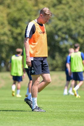 24.07.2026, Bad Wörishofen, Deutschland. 2. Bundesliga: Der SV Darmstadt 98 absolviert das Abschlusstraining im Sommertrainingslager vor dem Testspiel. Cheftrainer Florian Kohfeldt (SV Darmstadt 98) *** July 24, 2026, Bad Wörishofen, Germany, 2. Bundesliga: SV Darmstadt 98 completes its final training session at summer training camp ahead of the exhibition match. Head Coach Florian Kohfeldt, SV Darmstadt 98