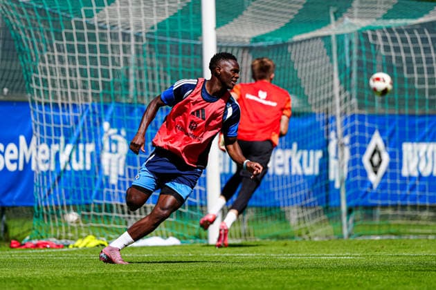 Patson Daka (Hamburger SV, 27) AUT, Training Hamburger SV, Fussball, 1. Bundesliga, Saison 2026 2027, 24.07.2026 AUT, Training Hamburger SV, Fussball, 1. Bundesliga, Saison 2026 2027, 24.07.2026 Oberlängenfeld *** Patson Daka, Hamburger SV, July 27, 2026, Training, Hamburger SV, Soccer, Bundesliga 1, 2026–2027 Season, July 24, 2026, Training, Hamburger SV, Soccer, Bundesliga 1, 2026–2027 Season, July 24, 2026, Oberlängenfeld Copyright: xEibner-Pressefoto MarcelxvonxFehrnx EP_MFN