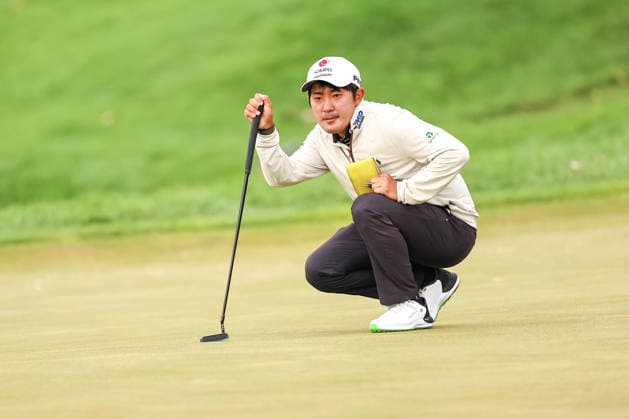 Golf 2026: PGA, Golf Herren 3M Open: Round 2 Takumi Kanaya of Japan lines up a putt on the 12th green during the second round of the 2026 3M Open at TPC Twin Cities on July 24, 2026 in Blaine, Minnesota. Steven Garcia CSM (Credit Image: Â Steven Garcia Cal Media) Blaine Minnesota USA EDITORIAL USE ONLY Copyright: xx ZUMA-20260724_zma_c04_034.jpg StevenxGarciax csmphotothree505754