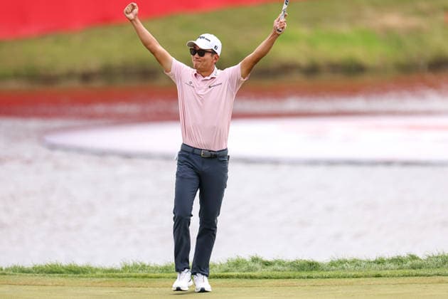 Michael Kim of the United States reacts after sinking his putt for birdie and the lead on the 18th green during the second round of the 2026 3M Open at TPC Twin Cities on July 24, 2026 in Blaine, Minnesota. CSM Blaine USA - ZUMAc04_ 20260724_zma_c04_077 Copyright: xStevenxGarciax