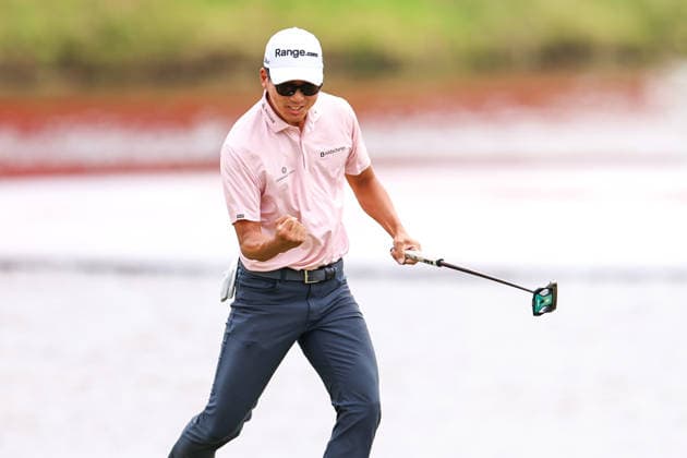 Michael Kim of the United States reacts after sinking his putt for birdie and the lead on the 18th green during the second round of the 2026 3M Open at TPC Twin Cities on July 24, 2026 in Blaine, Minnesota. CSM Blaine USA - ZUMAc04_ 20260724_zma_c04_084 Copyright: xStevenxGarciax