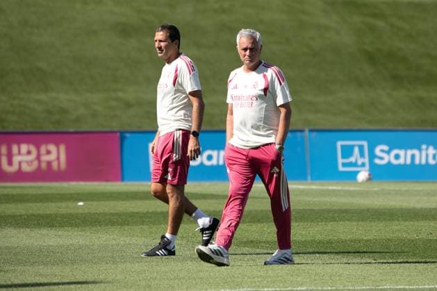 July 24, 2026, Madrid, Spain: Jose Mourinho, Real Madrid s coach, seen in action during the first training session open to the press for Real Madrid C.F., alongside A.D. AlcorcoÂ³n, at the Alfredo di Sto fano Stadium in Madrid. Madrid Spain - ZUMAs197 20260724_aaa_s197_049 Copyright: xDavidxCanalesx