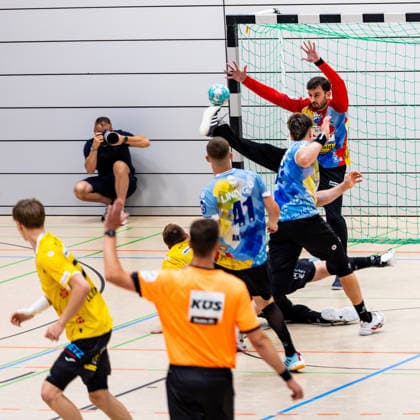 24.07.2026, GER, Handball, Maenner, Saison 26 27, Opel 1.Bl 2.Bl. Testspiel, ThSV Eisenach - HSC 2000 Coburg Matija Spikic (ThSV Eisenach,1) Meiningen Reinhard-Kupietz-Halle Thueringen Deutschland *** July 24, 2026, GER, Handball, Men, Season 26–27, Opel 1st Division vs. 2nd Division Exhibition Match, ThSV Eisenach vs. HSC 2000 Coburg, Matija Spikic (ThSV Eisenach), 1 Meiningen, Reinhard Kupietz, Halle, Thuringia, Germany
