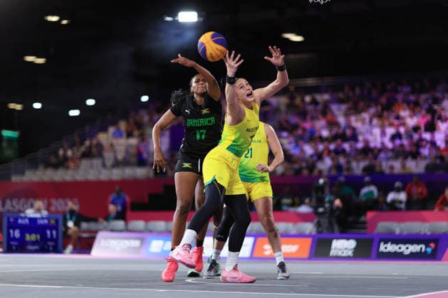 COM26 3X3 BASKETBALL, Christeina Bryan of Jamaica competes with Emma Clarke of Australia during the 3x3 Basketball Women s Pool Round Pool A match between Australia and Jamaica during the Glasgow 2026 Commonwealth Games at SEC Centre in Glasgow, United Kingdom, Friday, July 24, 2026. ( NO ARCHIVING, EDITORIAL USE ONLY, AUSTRALIA ONLY Glasgow Scotland United Kingdom  Copyright: xSimonxStacpoolex 20260725154222719412