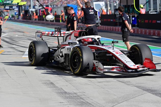 24.07.2026, Hungaroring, Budapest, FORMULA 1 AWS HUNGARIAN GRAND PRIX 2026 , im Bild Esteban Ocon (FRA), TGR Haas F1 Team (Photo by Hasan Bratic DeFodi Images) - *** July 24, 2026, Hungaroring, Budapest, FORMULA 1 AWS HUNGARIAN GRAND PRIX 2026; pictured: Esteban Ocon (FRA), TGR Haas F1 Team. Photo by Hasan Bratic, DeFodi Images