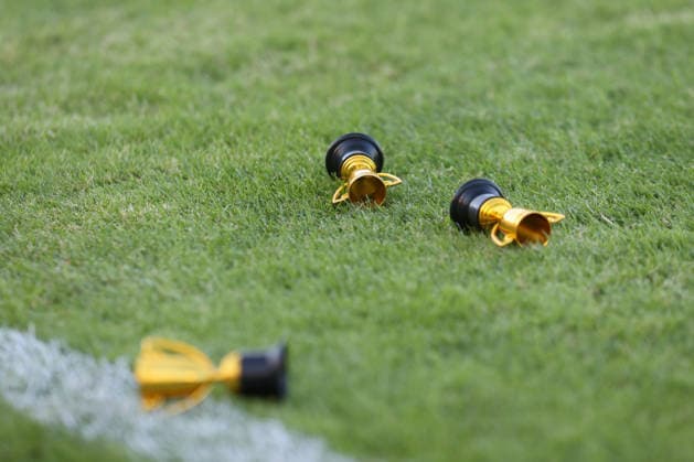 24.07.2026, xtgx, Fussball Regionalliga Nordost, FSV 63 Luckenwalde - 1. FC Lokomotive Leipzig, v.l. Symbolfoto, Symbolfoto Protest Lok Fans werfen kleine Pokale aufs Spielfeld (DFL DFB REGULATIONS PROHIBIT ANY USE OF PHOTOGRAPHS as IMAGE SEQUENCES and or QUASI-VIDEO) Luckenwalde *** July 24, 2026, xtgx, Northeast Regional League Soccer, FSV 63 Luckenwalde 1 FC Lokomotive Leipzig, from left: stock photo, stock photo: Protest—Lok fans throw small trophies onto the field. DFL and DFB regulations prohibit any use of photographs as image sequences and or quasi-video. Luckenwalde