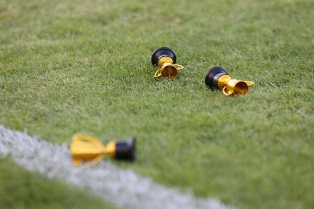 24.07.2026, xtgx, Fussball Regionalliga Nordost, FSV 63 Luckenwalde - 1. FC Lokomotive Leipzig, v.l. Symbolfoto, Symbolfoto Protest Lok Fans werfen kleine Pokale aufs Spielfeld (DFL DFB REGULATIONS PROHIBIT ANY USE OF PHOTOGRAPHS as IMAGE SEQUENCES and or QUASI-VIDEO) Luckenwalde *** July 24, 2026, xtgx, Northeast Regional League Soccer, FSV 63 Luckenwalde 1 FC Lokomotive Leipzig, from left: stock photo, stock photo: Protest—Lok fans throw small trophies onto the field. DFL and DFB regulations prohibit any use of photographs as image sequences and or quasi-video. Luckenwalde