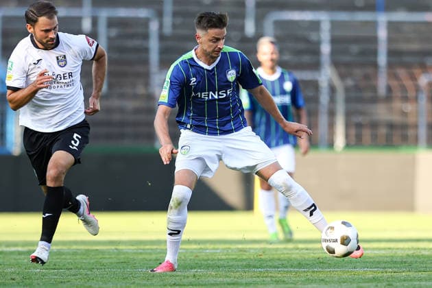 2026.07.24, xkwix, Fußball, Krombacher Westfalenpokal, FC Gütersloh - SC Wiedenbrück, NRG24 Stadion im Heidewald, 1.Runde, Saison 2026 2027: Patrik Twardzik (FC Gütersloh 18) DFB regulations prohibit any use of photographs as image sequences and or quasi-video. Photo: xKamilxWilkowskixPressefotoKochx Nordrhein-Westfalen Deutschland *** July 24, 2026, xkwix, Soccer, Krombacher Westfalen Cup, FC Gütersloh vs. SC Wiedenbrück, NRG24 Stadium in Heidewald, Round 1, 2026–2027 season, Patrik Twardzik, FC Gütersloh 18. DFB regulations prohibit any use of photographs as image sequences and or quasi-video. Photo: xKamilxWilkowskixPressefotoKochx, North Rhine-Westphalia, Germany