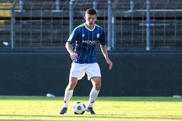 2026.07.24, xkwix, Fußball, Krombacher Westfalenpokal, FC Gütersloh - SC Wiedenbrück, NRG24 Stadion im Heidewald, 1.Runde, Saison 2026 2027: Aleksandar Kandic (FC Gütersloh 27) DFB regulations prohibit any use of photographs as image sequences and or quasi-video. Photo: xKamilxWilkowskixPressefotoKochx Nordrhein-Westfalen Deutschland *** July 24, 2026, xkwix, Soccer, Krombacher Westfalen Cup, FC Gütersloh vs. SC Wiedenbrück, NRG24 Stadium in Heidewald, Round 1, 2026–2027 season Aleksandar Kandic FC Gütersloh 27 DFB regulations prohibit any use of photographs as image sequences and or quasi-video Photo xKamilxWilkowskixPressefotoKochx North Rhine-Westphalia, Germany