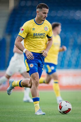 Testspiel: Eintracht Braunschweig vs. FC Southampton, 24.07.2026 Andi Hoti (Eintracht Braunschweig, 4); Fußball, Testspiel: Eintracht Braunschweig vs. FC Southampton am 24.07.2026 im Eintracht-Stadion, Braunschweig DFL REGULATIONS PROHIBIT ANY USE OF PHOTOGRAPHS AS IMAGE SEQUENCES AND OR QUASI-VIDEO. *** Friendly Match: Eintracht Braunschweig vs. FC Southampton, July 24, 2026; Andi Hoti, Eintracht Braunschweig; 4 Soccer; Friendly Match: Eintracht Braunschweig vs. FC Southampton on July 24, 2026, at Eintracht Stadium, Braunschweig DFL regulations prohibit any use of photographs as image sequences and or quasi-video Copyright: xBEAUTIFULxSPORTS Tonhäuserx