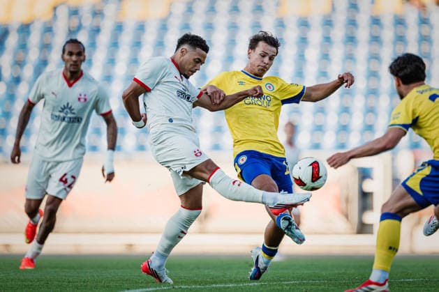 Testspiel: Eintracht Braunschweig vs. FC Southampton, 24.07.2026 Welington (Southampton FC, 34); Fußball, Testspiel: Eintracht Braunschweig vs. FC Southampton am 24.07.2026 im Eintracht-Stadion, Braunschweig DFL REGULATIONS PROHIBIT ANY USE OF PHOTOGRAPHS AS IMAGE SEQUENCES AND OR QUASI-VIDEO. *** Friendly Match: Eintracht Braunschweig vs. FC Southampton, July 24, 2026, Welington Southampton FC, 34 Soccer, Friendly Match: Eintracht Braunschweig vs. FC Southampton on July 24, 2026, at Eintracht Stadium, Braunschweig. DFL regulations prohibit any use of photographs as image sequences and or quasi-video. Copyright: xBEAUTIFULxSPORTS Tonhäuserx