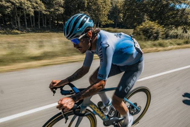 Tour de France 2026 PHOTOPQR LE DAUPHINE Jean-Baptiste BORNIER ; Huez ; 24 07 2026 ; Gap (Hautes-Alpes), le vendredi 24 juillet 2026. Etape 19 du Tour de France entre Gap (Hautes-Alpes) et l Alpe-d huez (Isère). Dans la descente du col du Noyer. Photo : Le DL Jean-Baptiste Bornier 113th edition of the Tour de France cycling race. *** Local Caption *** Huez Isère Rhône-Alpes FRANCE  Copyright: xPHOTOPQR LExDAUPHINE MAXPPPxJean-BaptistexBORNIERx 20260724JDL9172 20260724JDL9172