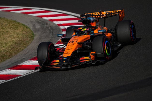 Oscar Piastri of Australia and McLaren , Practice, F1 Grand Prix of Hungary, am 24. July 2026 in Budapeste, Hungary. (Foto von Diogo Cardoso DeFodi Images) Oscar Piastri of Australia and McLaren , Practice, F1 Grand Prix of Hungary, Hungaroring on July 24, 2026 in Budapeste, Hungary. (Photo by Diogo Cardoso DeFodi Images) - *** Oscar Piastri of Australia and McLaren, Practice, F1 Grand Prix of Hungary, on July 24, 2026, in Budapest, Hungary. Photo by Diogo Cardoso DeFodi Images. Oscar Piastri of Australia and McLaren, Practice, F1 Hungarian Grand Prix, Hungaroring on July 24, 2026, in Budapest, Hungary. Photo by Diogo Cardoso DeFodi Images