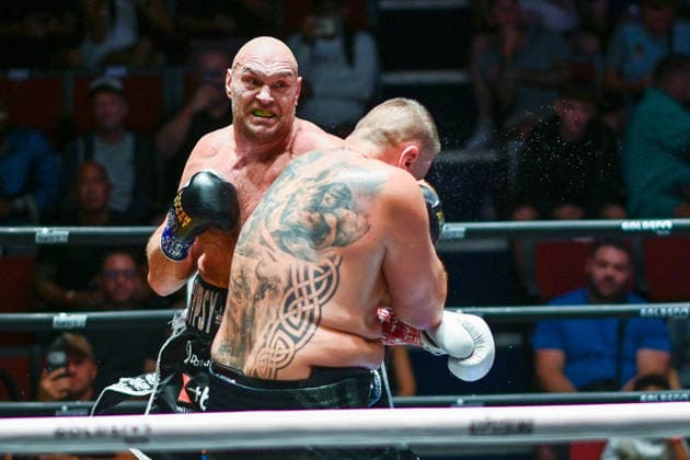 July 24, 2026, Pattaya, Chonburi, Thailand: Tyson Fury (L) and Mariusz Wach (R) trading punches during their heavyweight boxing bout. Tyson Fury defeats Mariusz Wach by corner retirement after seven rounds to win the WBC Humanitarian Belt at Max Muay Thai Stadium. Pattaya Thailand - ZUMAs197 20260724_aaa_s197_089 Copyright: xWasimxMatherx