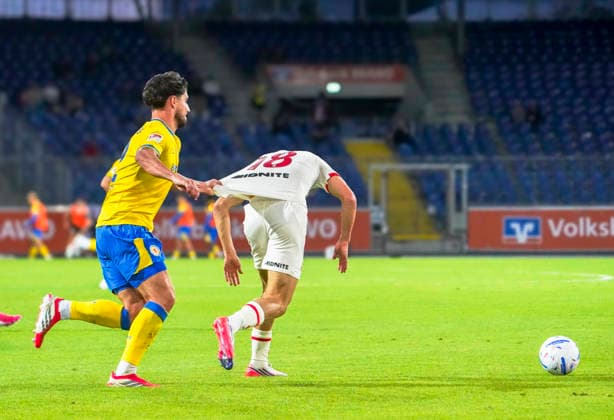 Deutschland: Fussball Testspiel Vereine 2026 2027, Freundschaftsspiel Eintracht Braunschweig vs Southampton FC Eintracht-Stadion (Braunschweig): Tom Fellows (Southampton FC, 18) Braunschweig *** Germany Soccer Friendly Matches 2026–2027, Friendly Match: Eintracht Braunschweig vs. Southampton FC at Eintracht Stadium, Braunschweig; Tom Fellows, Southampton FC; 18, Braunschweig Copyright: xAymanxAlahmedx