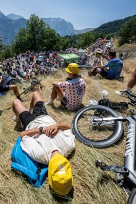 supporters pictured during stage 19 of the 2026 Tour de France cycling race, a stage of 125km from Gap to Alpe d Huez, on Friday 24 July 2026. The 113th edition of the Tour de France starts on Saturday 4 July in Barcelona, Spain, and will finish in Paris, France on the 26th of July. DAVIDxPINTENS  x181972085x