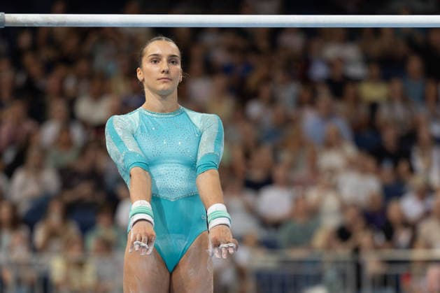 Deutsche Meisterschaften im Gerätturnen 2026, Mehrkampf Frauen Helen Kevric (MTV Stuttgart). Deutsche Meisterschaften im Gerätturnen, Mehrkampf Frauen, am 24. Juli 2026 in der ZAG-Arena in Hannover., Hannover Niedersachsen Deutschland ZAG Arena *** 2026 German Artistic Gymnastics Championships, Women s All-Around: Helen Kevric, MTV Stuttgart German Artistic Gymnastics Championships, Women s All-Around, on July 24, 2026, at the ZAG Arena in Hanover, Hanover, Lower Saxony, Germany ZAG Arena