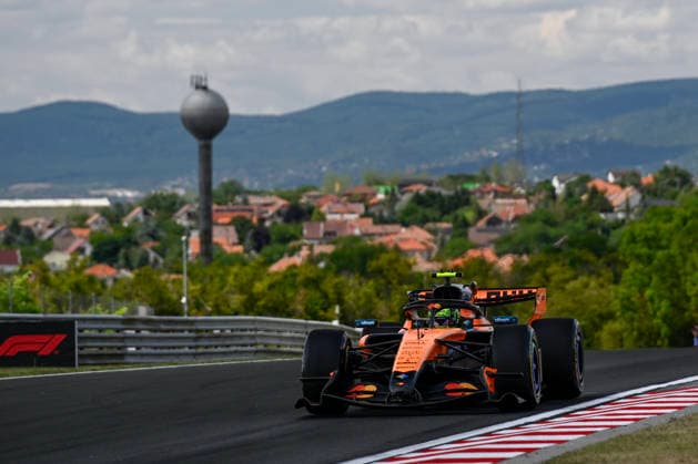 01 Lando Norris Of The Team Mclaren Mastercard F1 Team Mercedes Mcl40,In They Face The Practice Session,During Fia Formula One World Championship, WM, Weltmeisterschaft Gp Formula 1 Hungarian Grand Prix 2026 24 Jun, Budapest Hungary (Photo by Luca Barsali DeFodi Images) - *** 01 Lando Norris of the McLaren Mastercard F1 Team in the Mercedes MCL40 during the practice session at the 2026 FIA Formula One World Championship Hungarian Grand Prix on June 24 in Budapest, Hungary. Photo by Luca Barsali, DeFodi Images