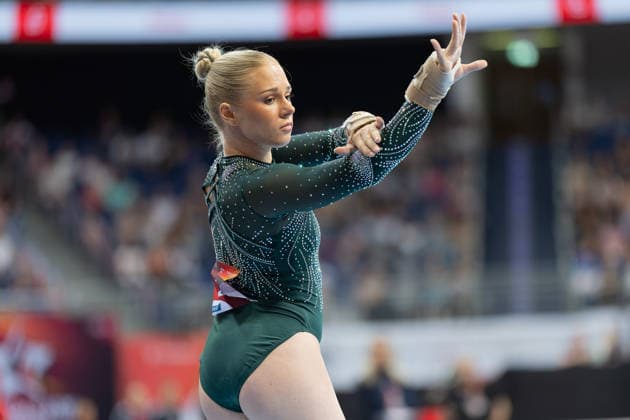 Deutsche Meisterschaften im Gerätturnen 2026, Mehrkampf Frauen Lea Marie Quaas (TuS 1861 Chemnitz-Altendorf). Deutsche Meisterschaften im Gerätturnen, Mehrkampf Frauen, am 24. Juli 2026 in der ZAG-Arena in Hannover., Hannover Niedersachsen Deutschland ZAG Arena *** 2026 German Artistic Gymnastics Championships, Women’s All-Around: Lea Marie Quaas, TuS 1861 Chemnitz Altendorf German Artistic Gymnastics Championships, Women’s All-Around, on July 24, 2026, at the ZAG Arena in Hanover, Hanover, Lower Saxony, Germany ZAG Arena