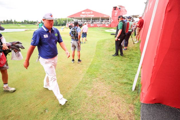Sungjae Im of South Korea walks off the 17th hole during the second round of the 2026 3M Open at TPC Twin Cities on July 24, 2026 in Blaine, Minnesota. CSM Blaine USA - ZUMAc04_ 20260724_zma_c04_140 Copyright: xStevenxGarciax