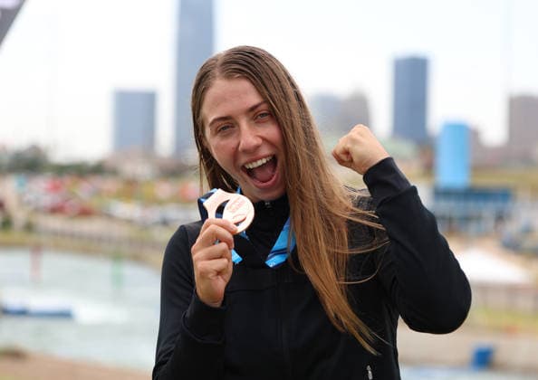 July 24, 2026, Oklahoma City, Oklahoma, USA: KLAUDIA ZWOLINSKA of Poland bronze medalist of Women s Canoe on 2026 ICF Canoe Slalom World Championships, Oklahoma City, USA. Oklahoma City USA - ZUMAc278 20260724_zsp_c278_045 Copyright: xMarcinxCholewinskix