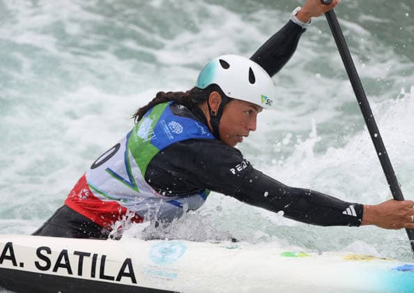 July 24, 2026, Oklahoma City, Oklahoma, USA: ANA SATILA of Brazil during Women s Canoe semifinal on 2026 ICF Canoe Slalom World Championships, Oklahoma City, USA. Oklahoma City USA - ZUMAc278 20260724_zsp_c278_061 Copyright: xMarcinxCholewinskix