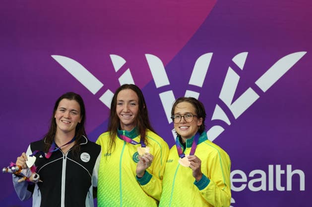 July 24, 2026, Glasgow, Scotland, Great Britain: LANI PALLISTER of Australia (centre), ERIKA FAIRWEATHER of New Zealand (left) and JENNA FORRESTER of Australia (right) are the gold, silver and bronze medal winners of the Women s 400m Freestyle of the Commonwealth Games Glasgow 2026 at the Tollcross International Swimming Centre in Glasgow, Scotland Glasgow Great Britain - ZUMAc179 20260724_zep_c179_406 Copyright: xMickaelxChavetx