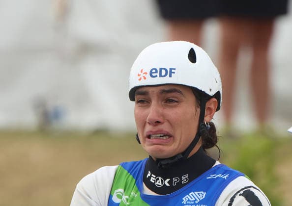 July 24, 2026, Oklahoma City, Oklahoma, USA: ANGELE HUG of France after Women s Canoe final on 2026 ICF Canoe Slalom World Championships, Oklahoma City, USA. Oklahoma City USA - ZUMAc278 20260724_zsp_c278_074 Copyright: xMarcinxCholewinskix