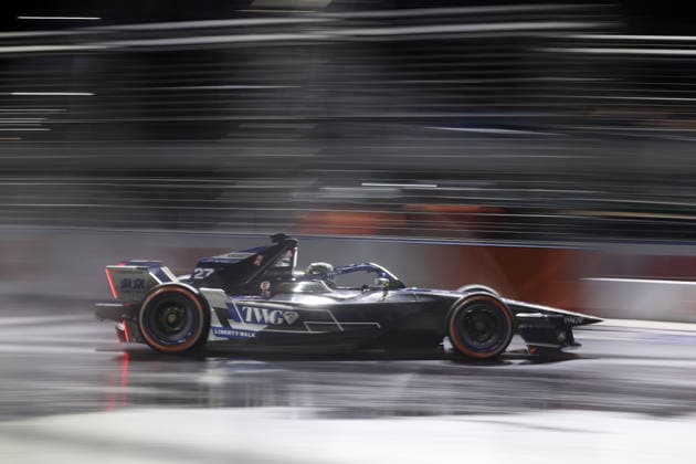 Jake Dennis (GBR) Andretti, FIA Formel E Weltmeisterschaft, Saison 12, Tokio E- Prix, 24.07.2026, 1. freies Training *** Jake Dennis (GBR) Andretti, FIA Formula E World Championship, Season 12, Tokyo E-Prix, July 24, 2026, Free Practice 1