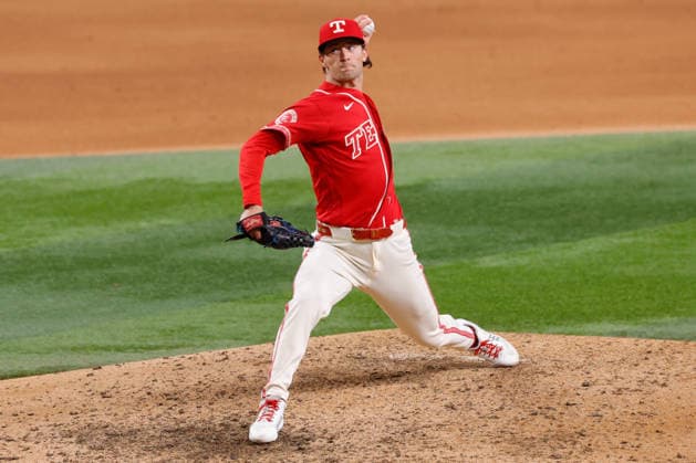 July 24, 2026, Arlington, Texas, USA: Texas Rangers pitcher JACOB LATZ (67) pitches in the ninth inning a baseball game, Friday, July 24, 2026, in Arlington, Texas. Arlington USA - ZUMAa325 20260724_zsa_a325_017 Copyright: xDavidxBalleringxIix