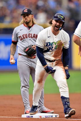 July 24, 2026, St. Petersburg, Florida, USA: Tampa Bay Rays second baseman Ryan Vilade (26) celebrates after finding out he homered to left field during an MLB, Baseball Herren, USA game against the Cleveland Guardians on July 24, 2026 at Tropicana Field. The Rays beat the Guardians 11-3. St. Petersburg USA - ZUMAh180 20260724_zsp_h180_055 Copyright: xKimxHukarix