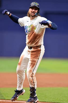 July 24, 2026, St. Petersburg, Florida, USA: Tampa Bay Rays second baseman Ryan Vilade (26) celebrates after finding out he homered to left field during an MLB, Baseball Herren, USA game against the Cleveland Guardians on July 24, 2026 at Tropicana Field. The Rays beat the Guardians 11-3. St. Petersburg USA - ZUMAh180 20260724_zsp_h180_060 Copyright: xKimxHukarix