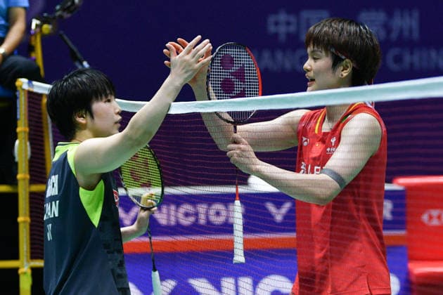 CHANGZHOU, CHINA - JULY 25: Akane Yamaguchi of Japan high-fives Wang Zhiyi of China after the Women s Singles Semifinal match on day 5 of the China Open 2026 at Changzhou Olympic Sports Center Gymnasium on July 25, 2026 in Changzhou, Jiangsu Province of China.  Copyright: xVCGx 111656312581