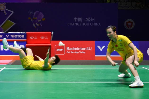 CHANGZHOU, CHINA - JULY 25: Guo Xinwa and Chen Fanghui of China compete in the Mixed Doubles Semifinal match against Dechapol Puavaranukroh and Supissara Paewsampran of Thailand on day 5 of the China Open 2026 at Changzhou Olympic Sports Center Gymnasium on July 25, 2026 in Changzhou, Jiangsu Province of China.  Copyright: xVCGx 111656308384
