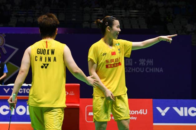 CHANGZHOU, CHINA - JULY 25: Guo Xinwa and Chen Fanghui of China react in the Mixed Doubles Semifinal match against Dechapol Puavaranukroh and Supissara Paewsampran of Thailand on day 5 of the China Open 2026 at Changzhou Olympic Sports Center Gymnasium on July 25, 2026 in Changzhou, Jiangsu Province of China.  Copyright: xVCGx 111656308393