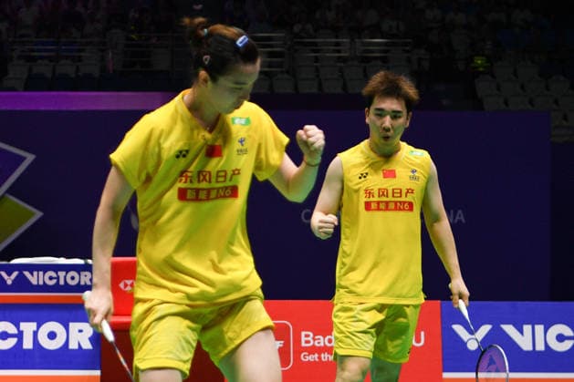 CHANGZHOU, CHINA - JULY 25: Guo Xinwa and Chen Fanghui of China react in the Mixed Doubles Semifinal match against Dechapol Puavaranukroh and Supissara Paewsampran of Thailand on day 5 of the China Open 2026 at Changzhou Olympic Sports Center Gymnasium on July 25, 2026 in Changzhou, Jiangsu Province of China.  Copyright: xVCGx 111656308372