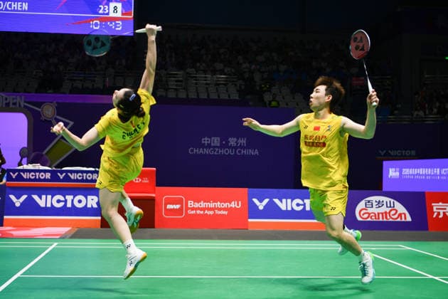 CHANGZHOU, CHINA - JULY 25: Guo Xinwa and Chen Fanghui of China compete in the Mixed Doubles Semifinal match against Dechapol Puavaranukroh and Supissara Paewsampran of Thailand on day 5 of the China Open 2026 at Changzhou Olympic Sports Center Gymnasium on July 25, 2026 in Changzhou, Jiangsu Province of China.  Copyright: xVCGx 111656308374