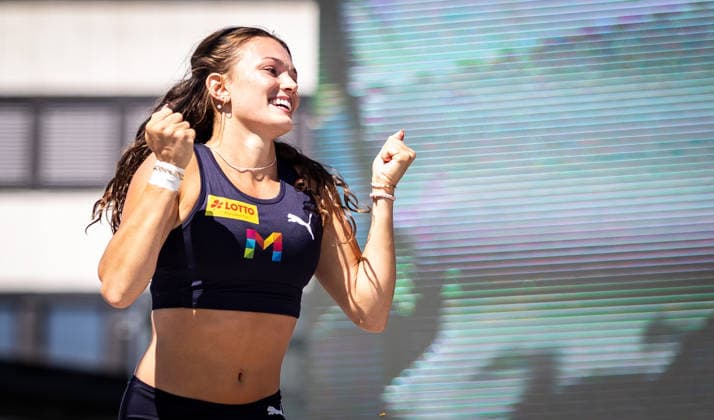 Deutsche Leichtathletik-Meisterschaften Stabhochsprung Frauen; Hannover, 24.07.2026 Ausgelassene Freude bei Lotte Gretzler (USC Mainz) im Stabhochsprung der Frauen; Deutsche Leichtathletik-Meisterschaften Stabhochsprung Frauen am 24.07.2026 auf dem Opernplatz in Hannover (Niedersachsen). *** German Track and Field Championships – Women’s Pole Vault, Hanover, July 24, 2026 Exuberant joy for Lotte Gretzler of USC Mainz in the women’s pole vault at the German Track and Field Championships on July 24, 2026, at Opernplatz in Hanover, Lower Saxony Copyright: xBEAUTIFULxSPORTS R.xSchmittx