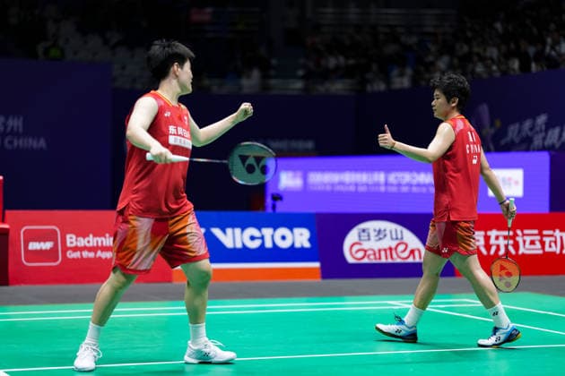 (260725) -- CHANGZHOU, July 25, 2026 -- Liu Shengshu Tan Ning (R) celebrate a point during the women s doubles semifinal match between Liu Shengshu Tan Ning of China and Baek Ha Na Lee So Hee of South Korea at the 2026 China Open badminton tournament in Changzhou, east China s Jiangsu Province, July 25, 2026. ) (SP)CHINA-CHANGZHOU-BADMINTON-CHINA OPEN-WOMEN S DOUBLES (CN) SunxFei 