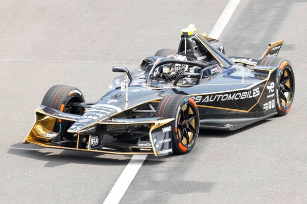 July 25, 2026, Tokyo, Japan: DS PENSKE driver Maximilian Gunther (7) in action during a free practice before starting the Formula E Tokyo E-Prix, round 14 of the 2025Ã¢â‚¬2026 ABB FIA Formula E World Championship, WM, Weltmeisterschaft on the temporary street circuit around the Tokyo Big Sight convention center in Tokyo. Tokyo Japan - ZUMAm191 20260725_aap_m191_040 Copyright: xRodrigoxReyesxMarinx
