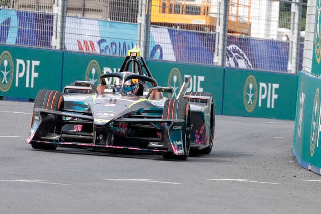 July 25, 2026, Tokyo, Japan: CUPRA KIRO driver Josep Maria Marti (3) in action during the qualifying for the Formula E Tokyo E-Prix, round 14 of the 2025Ã¢â‚¬2026 ABB FIA Formula E World Championship, WM, Weltmeisterschaft on the temporary street circuit around the Tokyo Big Sight convention center in Tokyo. Tokyo Japan - ZUMAm191 20260725_aap_m191_045 Copyright: xRodrigoxReyesxMarinx